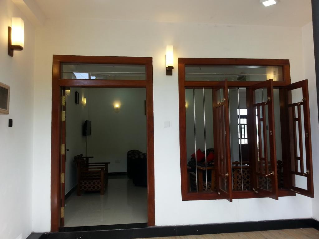 Villa River View Aluthgama Exterior photo